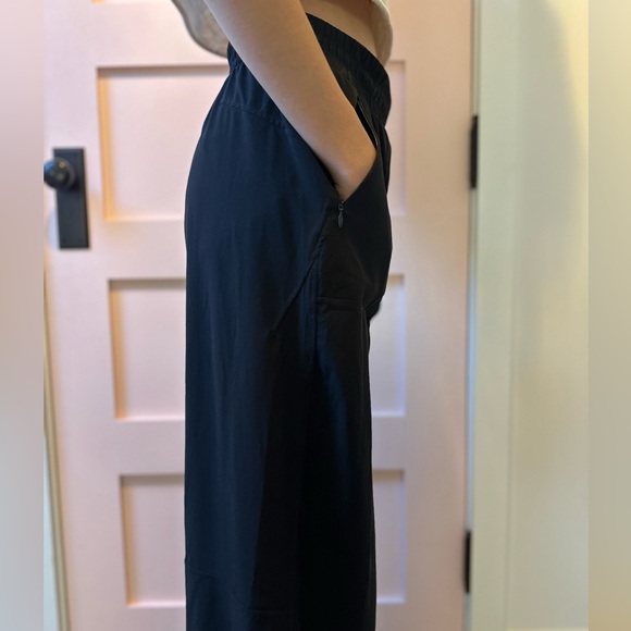 Lululemon Swift mid-rise wide leg pant - Picture 4 of 11